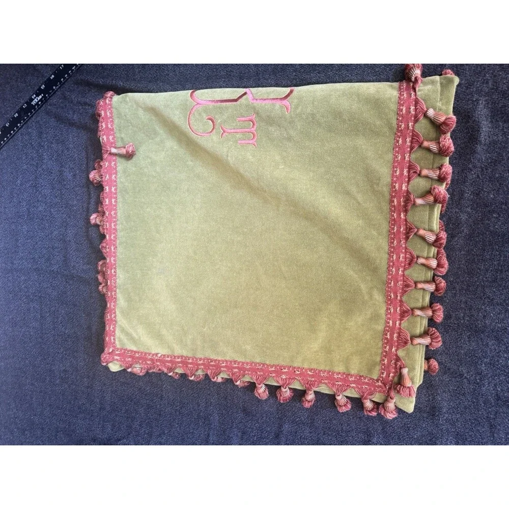 Unbranded product 34